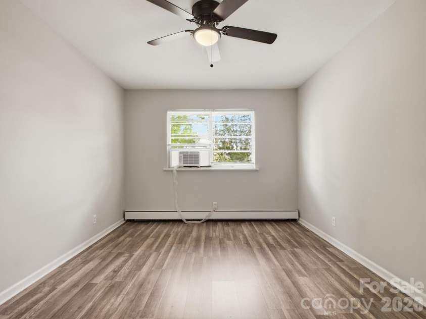 306 Jackson Street, Salisbury, NC 28144.  MLS# CAR4379894, YatesRealty ID 19683. 