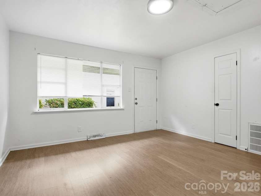 306 Jackson Street, Salisbury, NC 28144.  MLS# CAR4379894, YatesRealty ID 19683. 