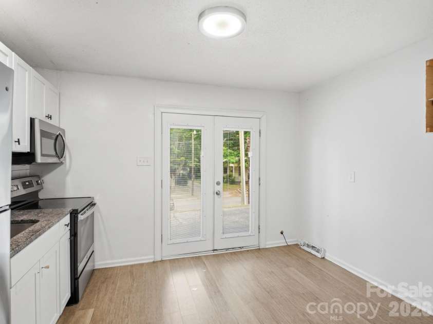 306 Jackson Street, Salisbury, NC 28144.  MLS# CAR4379894, YatesRealty ID 19683. 