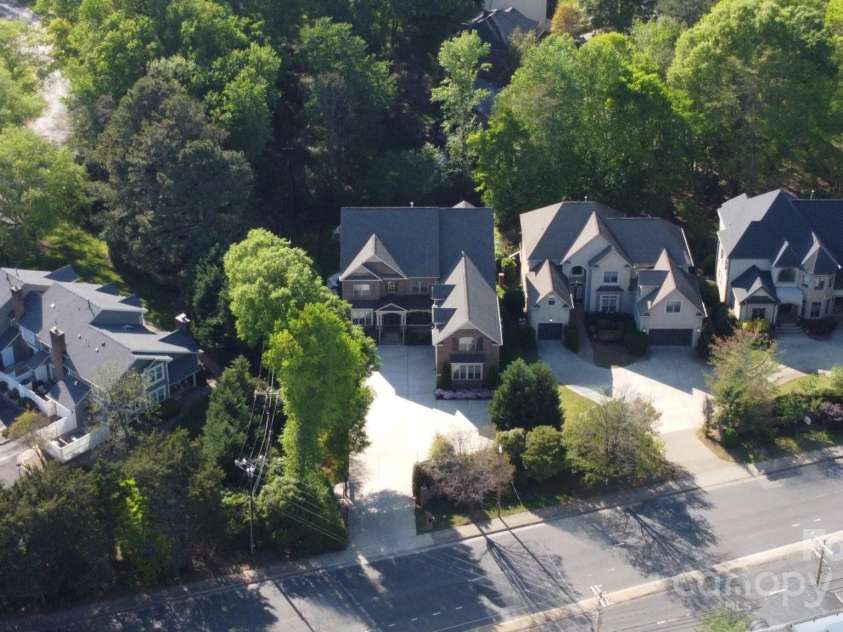 7944 Park Road, Charlotte, NC 28210.  MLS# CAR4243475, YatesRealty ID 19683. 