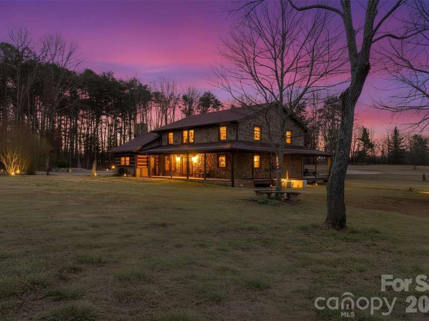 2255 Mount Olive Church Road, Newton, NC 28658.  MLS# CAR4352999, YatesRealty ID 19684. 