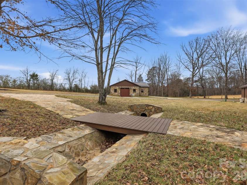 2255 Mount Olive Church Road, Newton, NC 28658.  MLS# CAR4352999, YatesRealty ID 19684. 
