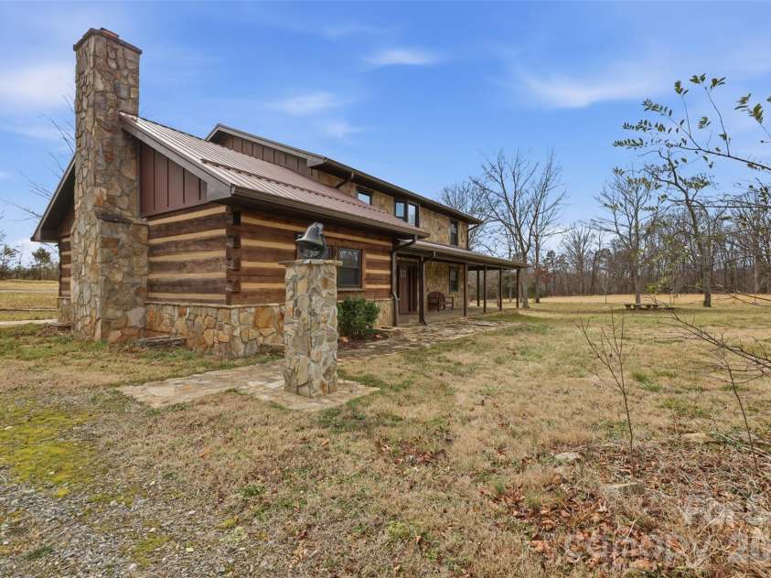 2255 Mount Olive Church Road, Newton, NC 28658.  MLS# CAR4352999, YatesRealty ID 19684. 