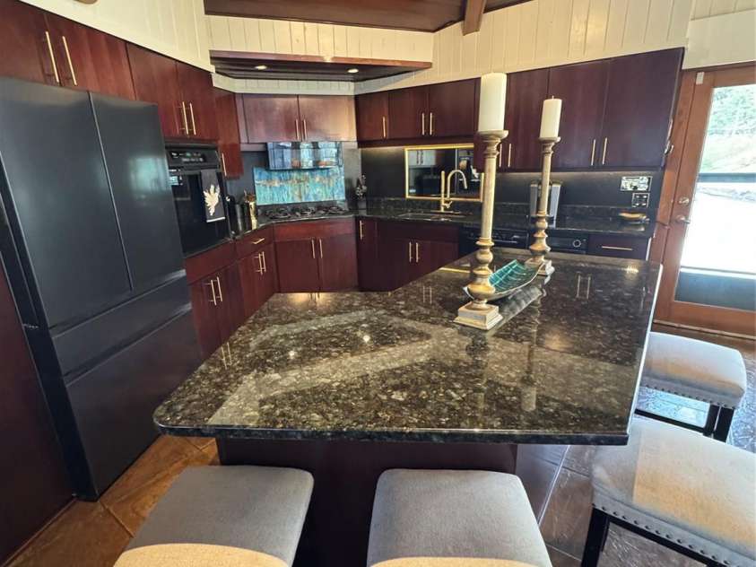 12 Laurelwood Lane, Newland, NC 28657.  MLS# CAR4370487, YatesRealty ID 19686. 