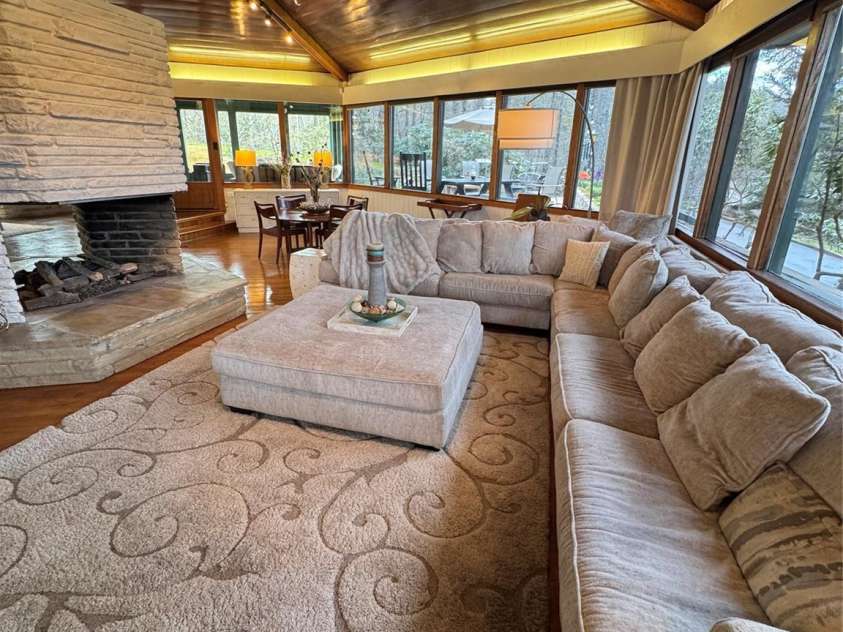 12 Laurelwood Lane, Newland, NC 28657.  MLS# CAR4370487, YatesRealty ID 19686. 