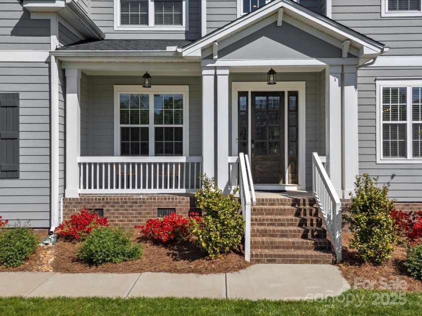 811 Penny Royal Avenue, Fort Mill, SC 29715.  MLS# CAR4245584, YatesRealty ID 19687. 