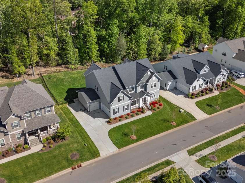 811 Penny Royal Avenue, Fort Mill, SC 29715.  MLS# CAR4245584, YatesRealty ID 19687. 