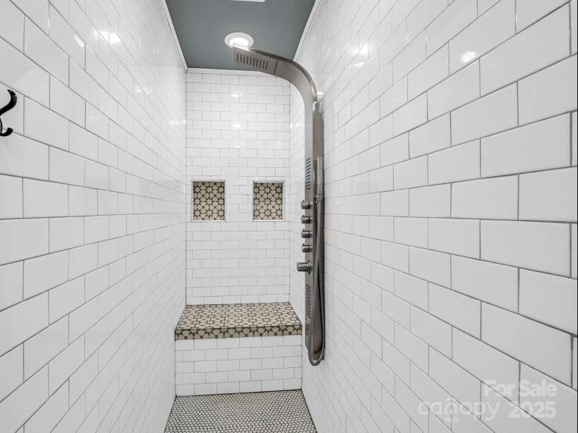 201 6th Street, Rutherfordton, NC 28139.  MLS# CAR4245347, YatesRealty ID 19688. 