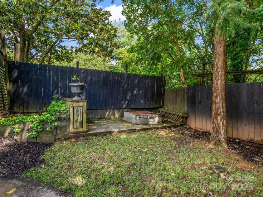 201 6th Street, Rutherfordton, NC 28139.  MLS# CAR4245347, YatesRealty ID 19688. 