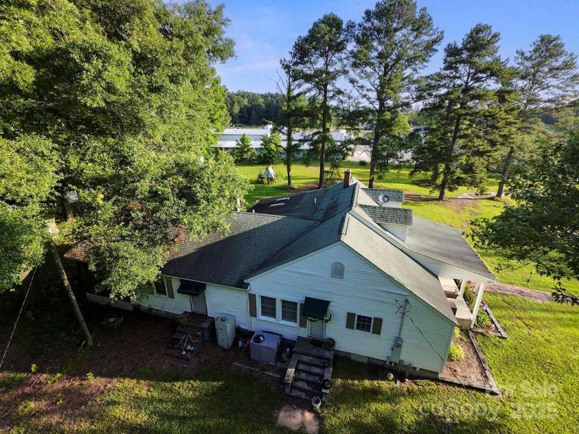 3390 & 3388 Hwy 151 Highway, Pageland, SC 29728.  MLS# CAR4267905, YatesRealty ID 19690. 