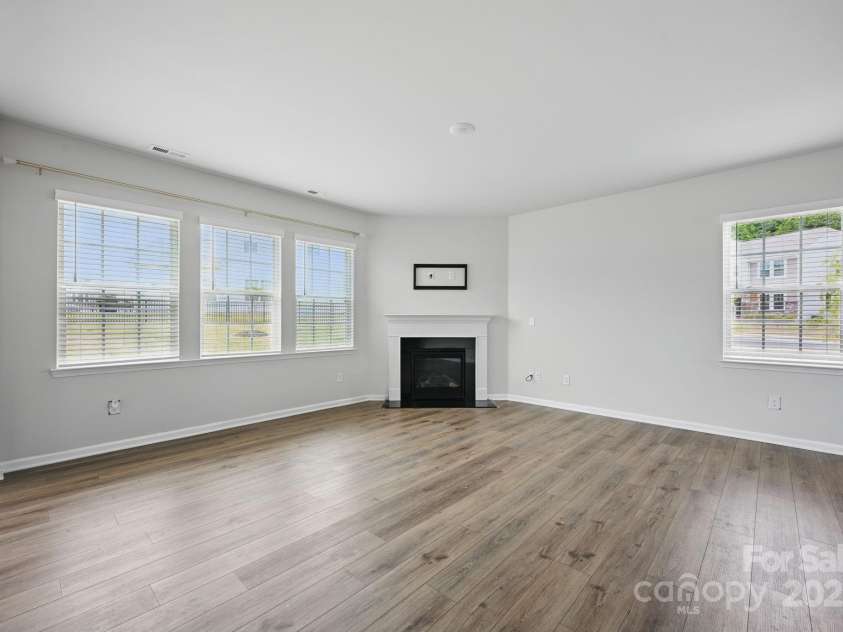 223 Haddonsfield Drive, Mooresville, NC 28115.  MLS# CAR4267680, YatesRealty ID 19693. 