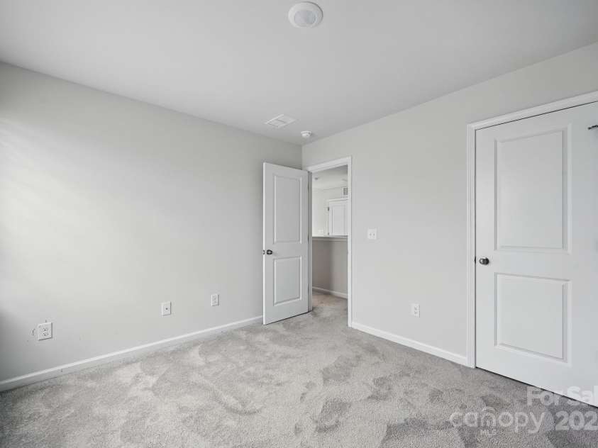 223 Haddonsfield Drive, Mooresville, NC 28115.  MLS# CAR4267680, YatesRealty ID 19693. 