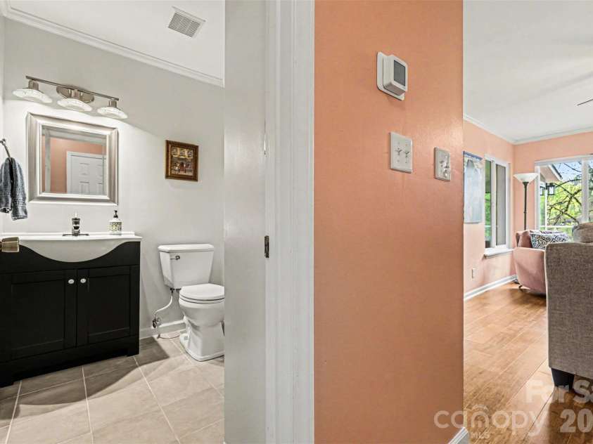 26030 Misty Way Drive, Tega Cay, SC 29708.  MLS# CAR4362203, YatesRealty ID 19693. 1/2 bath on main