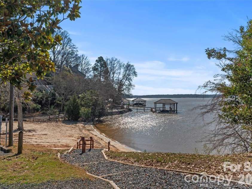 26030 Misty Way Drive, Tega Cay, SC 29708.  MLS# CAR4362203, YatesRealty ID 19693. Close Prioximity to Windjammer park and beach!