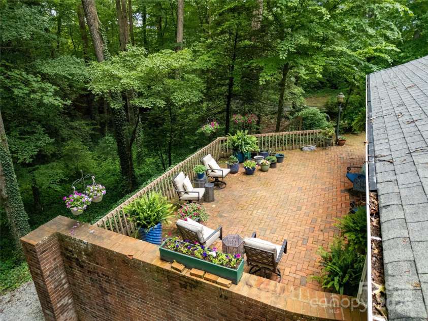 168 River Ridge Road, Brevard, NC 28712.  MLS# CAR4260361, YatesRealty ID 19694. 