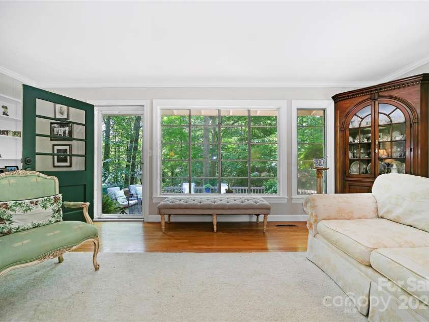 168 River Ridge Road, Brevard, NC 28712.  MLS# CAR4260361, YatesRealty ID 19694. 