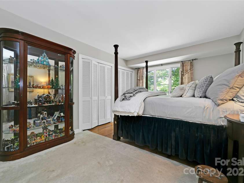 168 River Ridge Road, Brevard, NC 28712.  MLS# CAR4260361, YatesRealty ID 19694. 