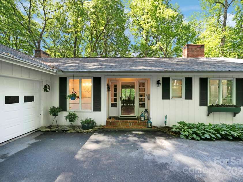168 River Ridge Road, Brevard, NC 28712.  MLS# CAR4260361, YatesRealty ID 19694. Covered entrance