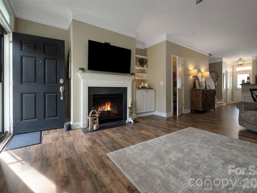 1213 Assembly Street, Belmont, NC 28012.  MLS# CAR4355428, YatesRealty ID 19695. 