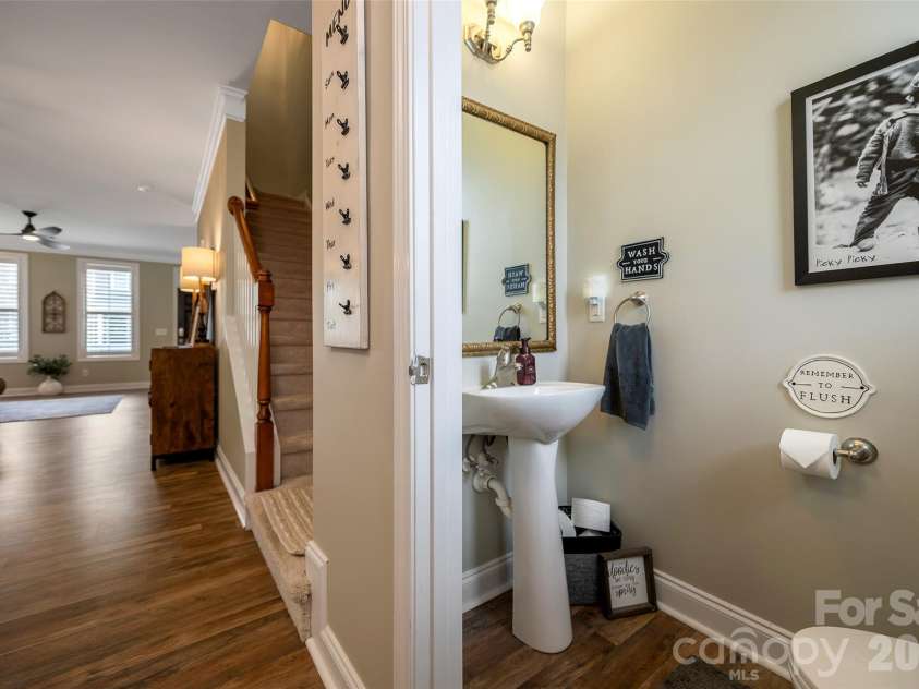 1213 Assembly Street, Belmont, NC 28012.  MLS# CAR4355428, YatesRealty ID 19695. 