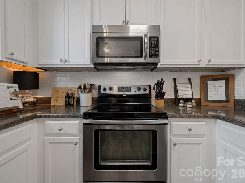 1213 Assembly Street, Belmont, NC 28012.  MLS# CAR4355428, YatesRealty ID 19695. 