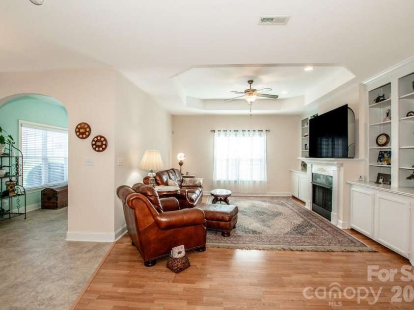 604 Cordova Court, Salisbury, NC 28146.  MLS# CAR4378039, YatesRealty ID 19696. 