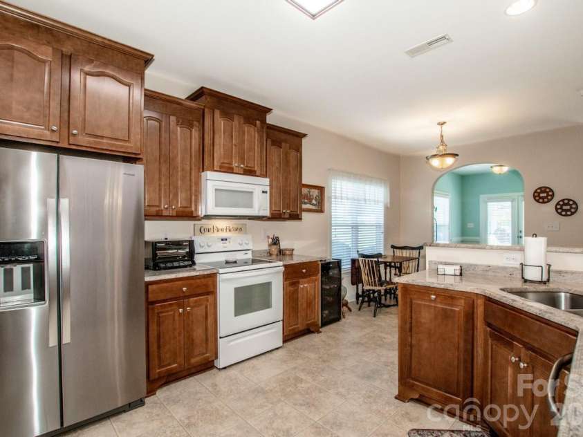 604 Cordova Court, Salisbury, NC 28146.  MLS# CAR4378039, YatesRealty ID 19696. 