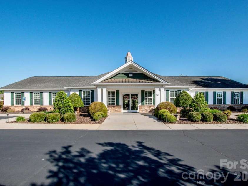 604 Cordova Court, Salisbury, NC 28146.  MLS# CAR4378039, YatesRealty ID 19696. 