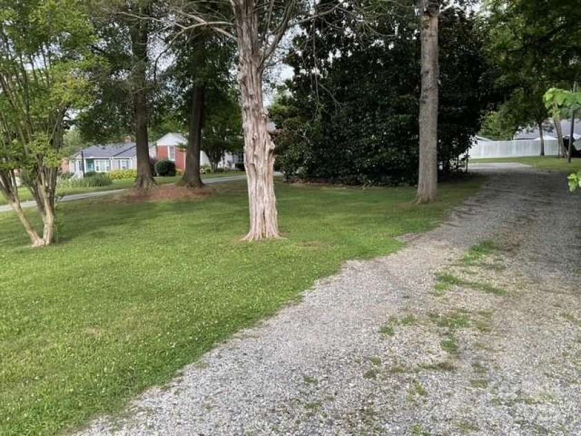 621 Craige Street, Salisbury, NC 28144.  MLS# CAR4271247, YatesRealty ID 19696. 