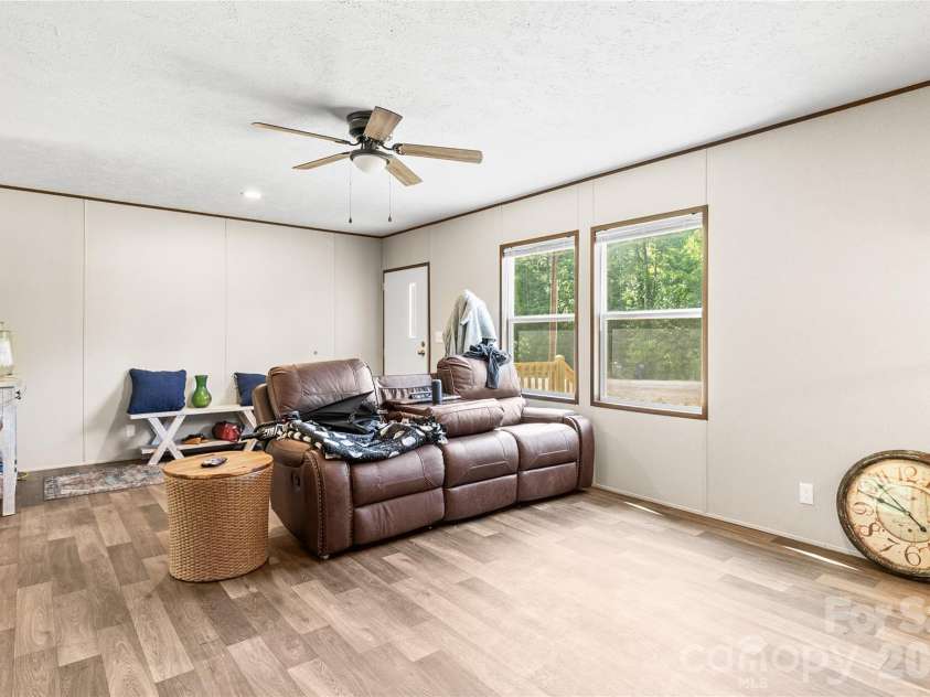 6280 Old US 70 Highway, Cleveland, NC 27013.  MLS# CAR4378751, YatesRealty ID 19698. 