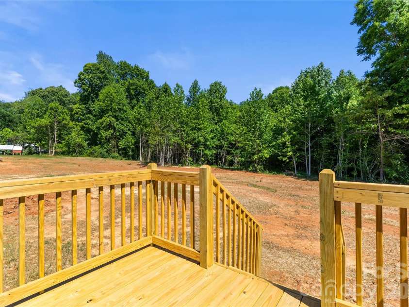 6280 Old US 70 Highway, Cleveland, NC 27013.  MLS# CAR4378751, YatesRealty ID 19698. 