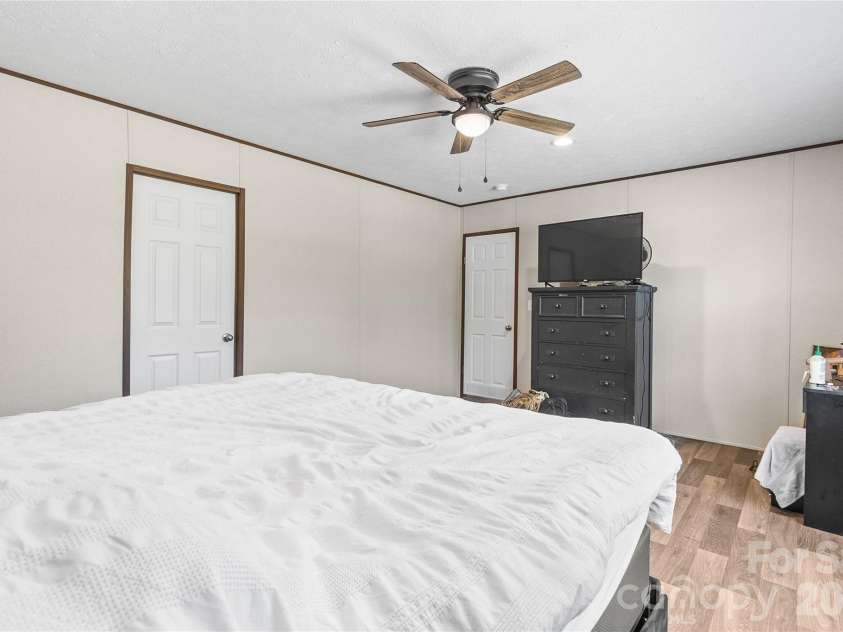 6280 Old US 70 Highway, Cleveland, NC 27013.  MLS# CAR4378751, YatesRealty ID 19698. 