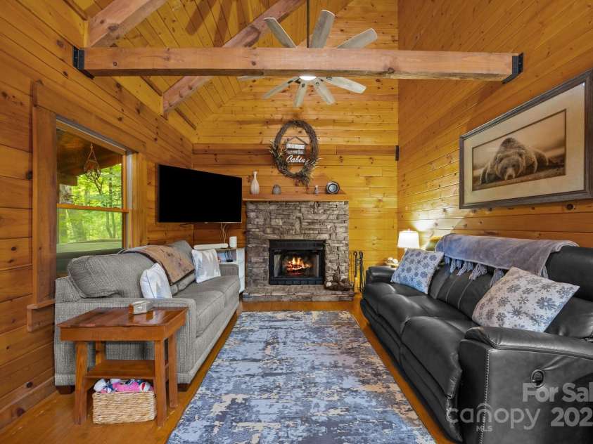 83 Log Cabin Drive, Maggie Valley, NC 28751.  MLS# CAR4271271, YatesRealty ID 19698. 