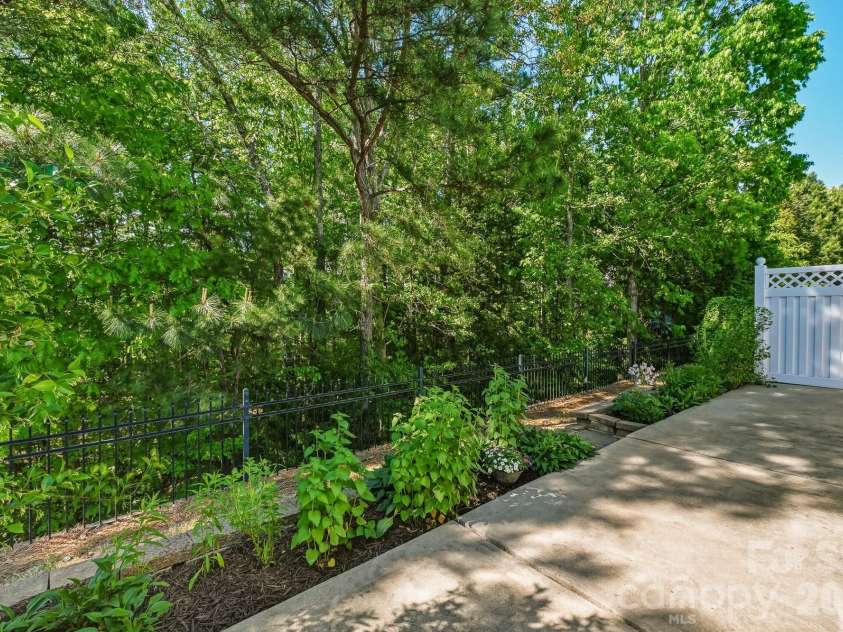 3079 Azalea Drive, Fort Mill, SC 29707.  MLS# CAR4273963, YatesRealty ID 19699. 