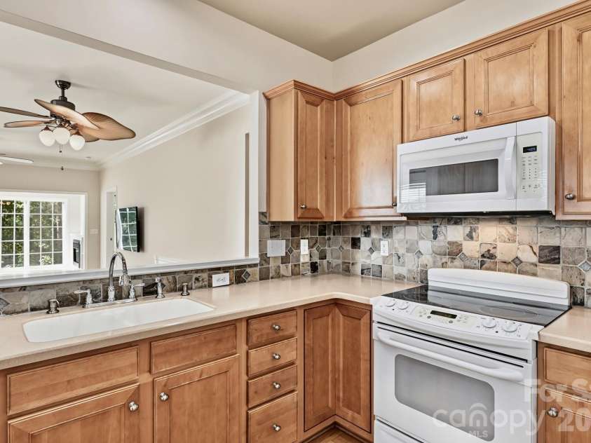 3079 Azalea Drive, Fort Mill, SC 29707.  MLS# CAR4273963, YatesRealty ID 19699. 