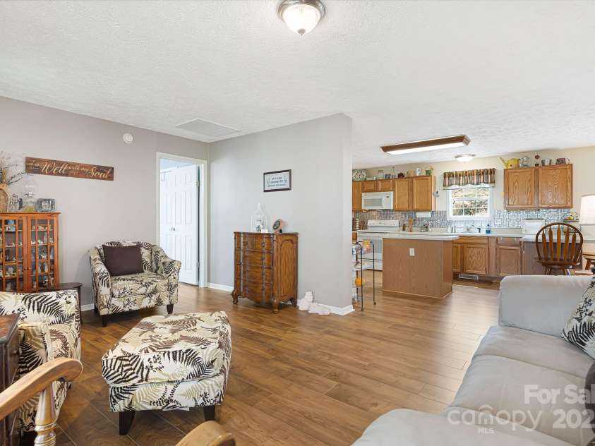 54 Golddigger Drive, Candler, NC 28715.  MLS# CAR4245543, YatesRealty ID 197. 