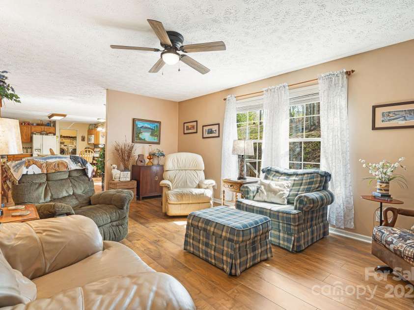 54 Golddigger Drive, Candler, NC 28715.  MLS# CAR4245543, YatesRealty ID 197. 