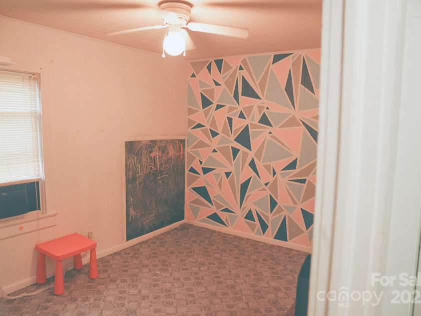 121 Martin Street, Ellenboro, NC 28040.  MLS# CAR4320616, YatesRealty ID 1970. 