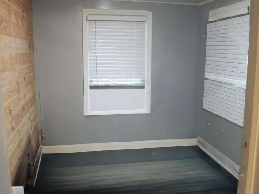 121 Martin Street, Ellenboro, NC 28040.  MLS# CAR4320616, YatesRealty ID 1970. 