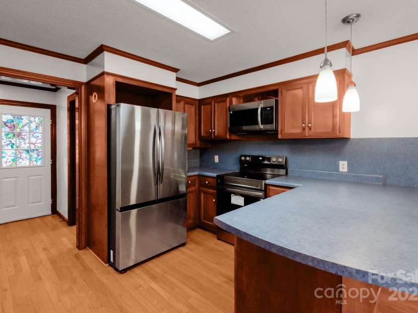 304 West Street, Kershaw, SC 29067.  MLS# CAR4328662, YatesRealty ID 1970. 
