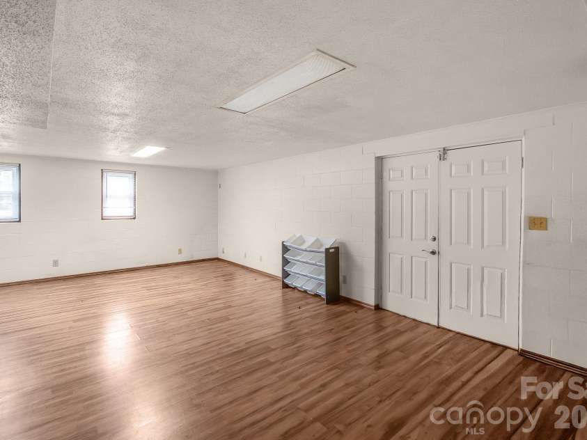 304 West Street, Kershaw, SC 29067.  MLS# CAR4328662, YatesRealty ID 1970. 