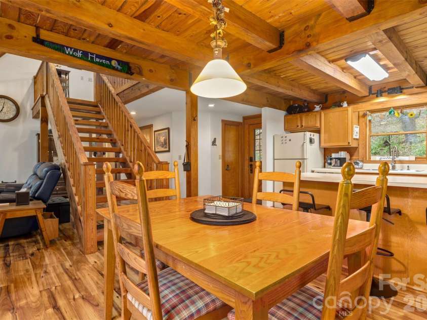 179 Chestnut Village, Mars Hill, NC 28754.  MLS# CAR4376141, YatesRealty ID 19700. 