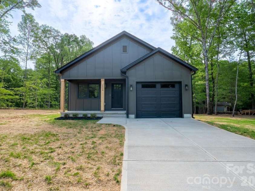 2424 Puetts Chapel Road, Bessemer City, NC 28016.  MLS# CAR4377320, YatesRealty ID 19701. 