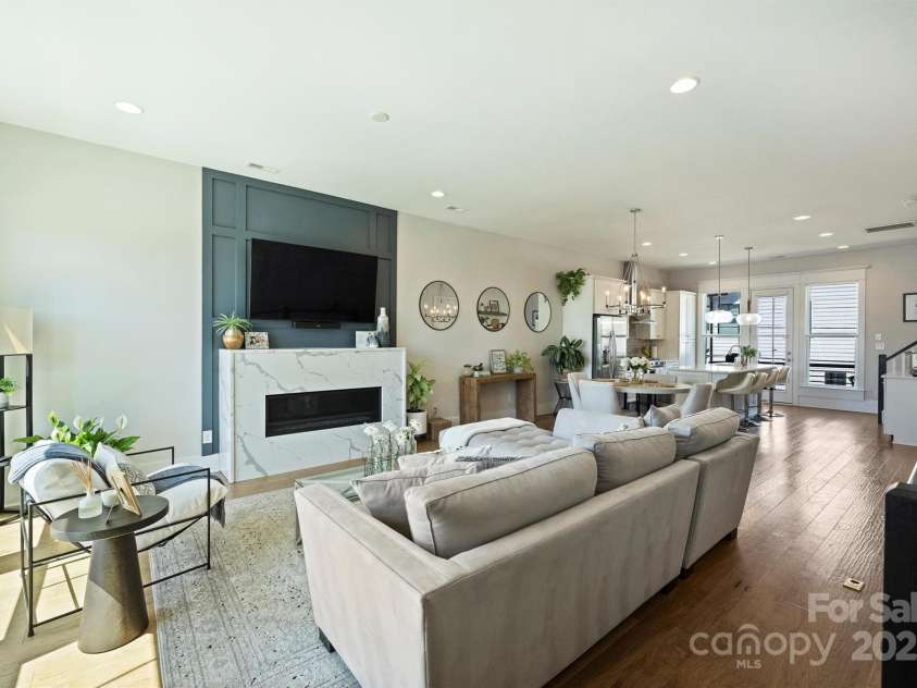 1105 Reece Road, Charlotte, NC 28209.  MLS# CAR4243505, YatesRealty ID 19702. 