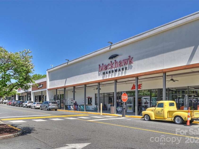 1105 Reece Road, Charlotte, NC 28209.  MLS# CAR4243505, YatesRealty ID 19702. 