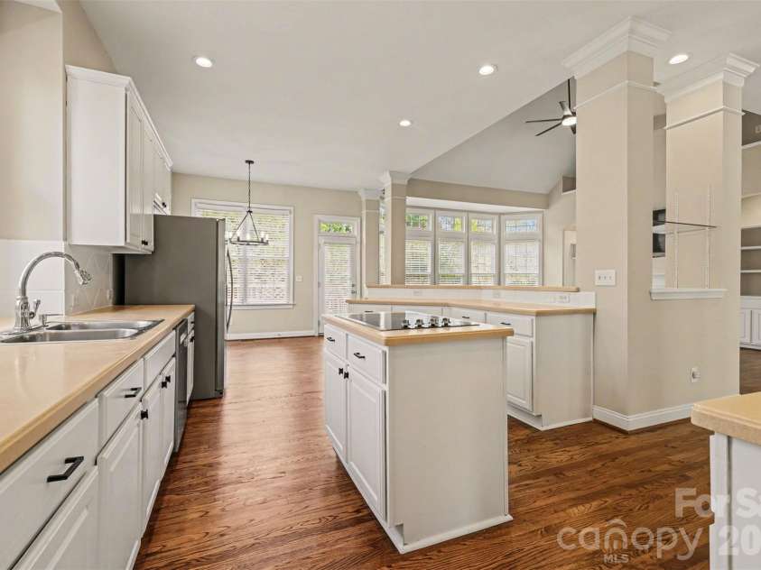 8403 Royster Run, Waxhaw, NC 28173.  MLS# CAR4357163, YatesRealty ID 19703. 
