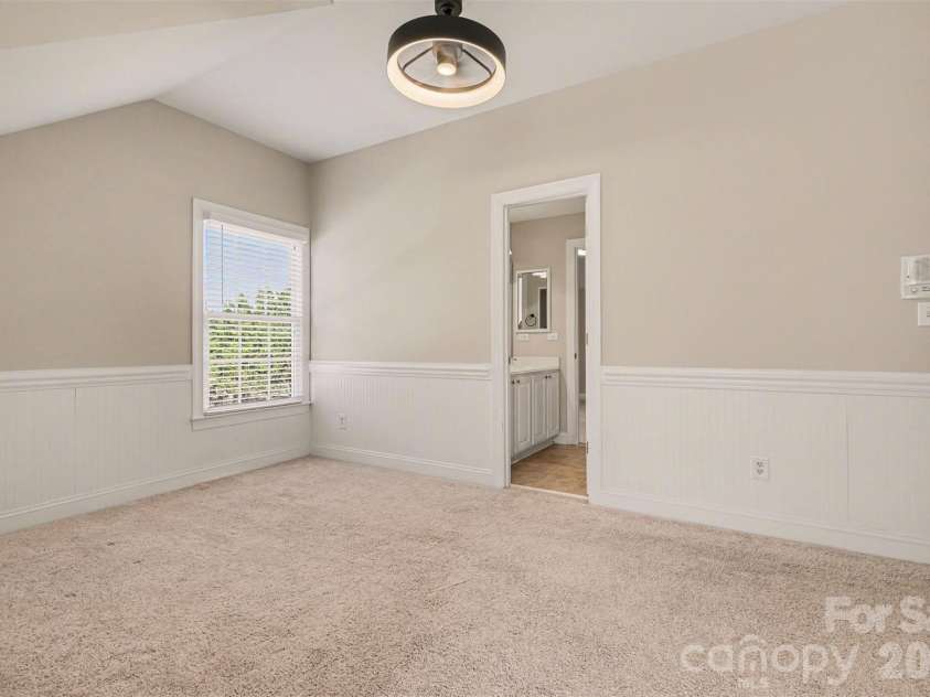 8403 Royster Run, Waxhaw, NC 28173.  MLS# CAR4357163, YatesRealty ID 19703. 