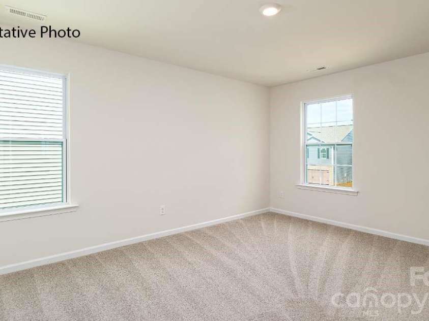2078 10th Street, Hickory, NC 28602.  MLS# CAR4353437, YatesRealty ID 19705. 