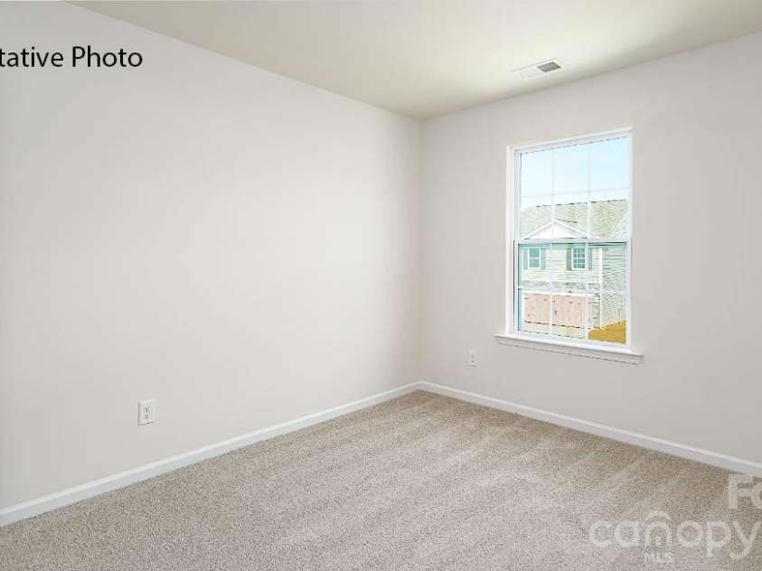 2078 10th Street, Hickory, NC 28602.  MLS# CAR4353437, YatesRealty ID 19705. 