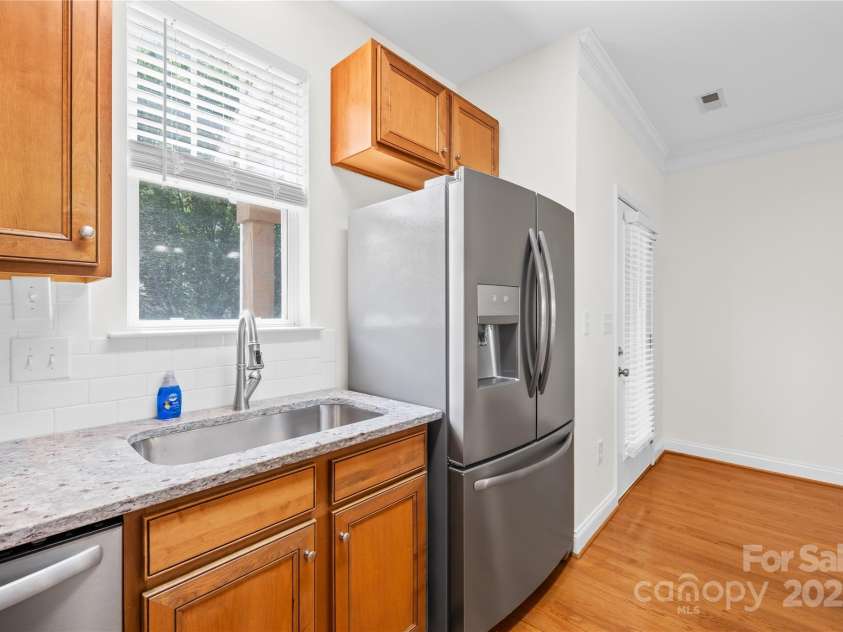 6429 Terrace View Court, Charlotte, NC 28269.  MLS# CAR4257513, YatesRealty ID 19707. 